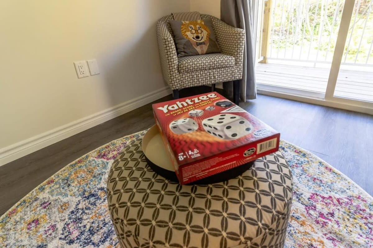 Brand New Gorgeous Condo Near Unb & Hospital Coffee Parking 202 Saint John Esterno foto